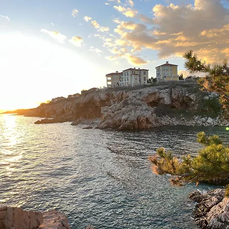 Großzügiges Direkt Am Mit Eigenem Pool - Povile Apartamento *