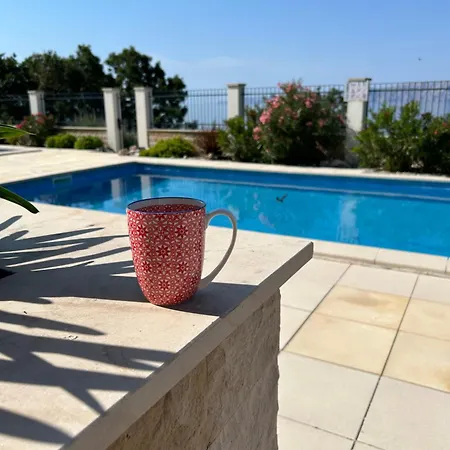 Apartament Grosszuegiges Direkt Am Mit Eigenem Pool - Povile *