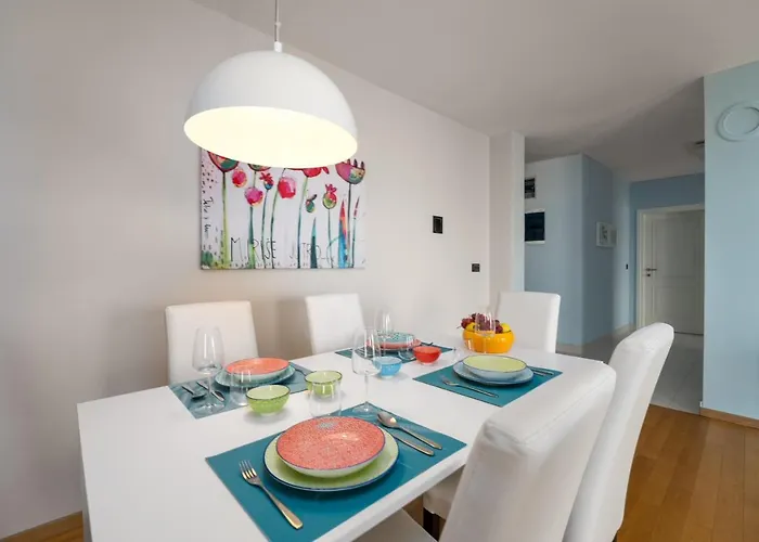 Großzügiges Direkt Am Mit Eigenem Pool - Povile Apartamento *