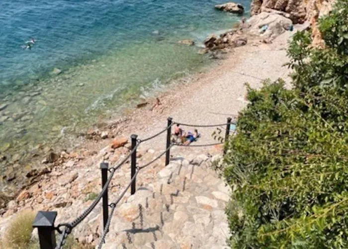 Großzügiges Direkt Am Mit Eigenem Pool - Povile Apartamento