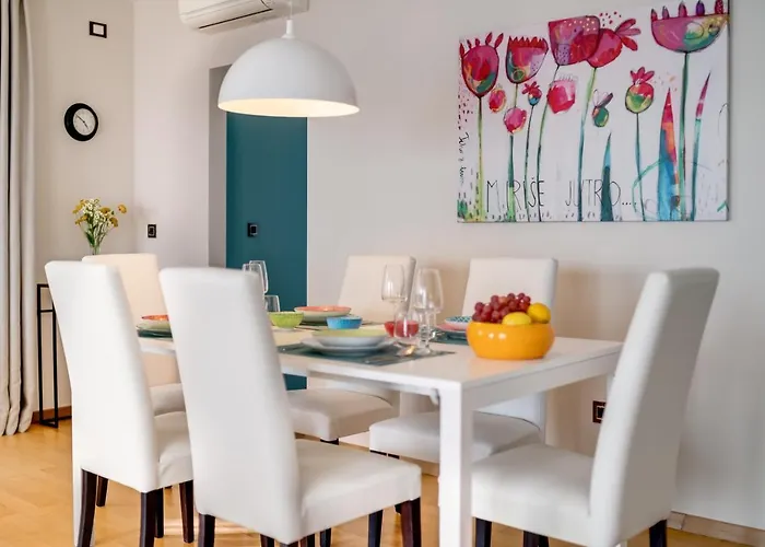 Großzügiges Direkt Am Mit Eigenem Pool - Povile Apartamento