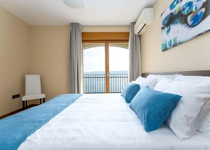 Großzügiges Direkt Am Mit Eigenem Pool - Povile Apartamento *