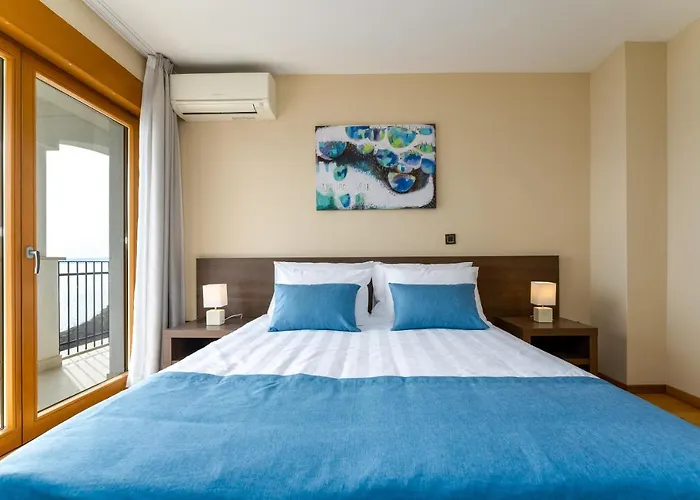 Apartamento Großzügiges Direkt Am Mit Eigenem Pool - Povile